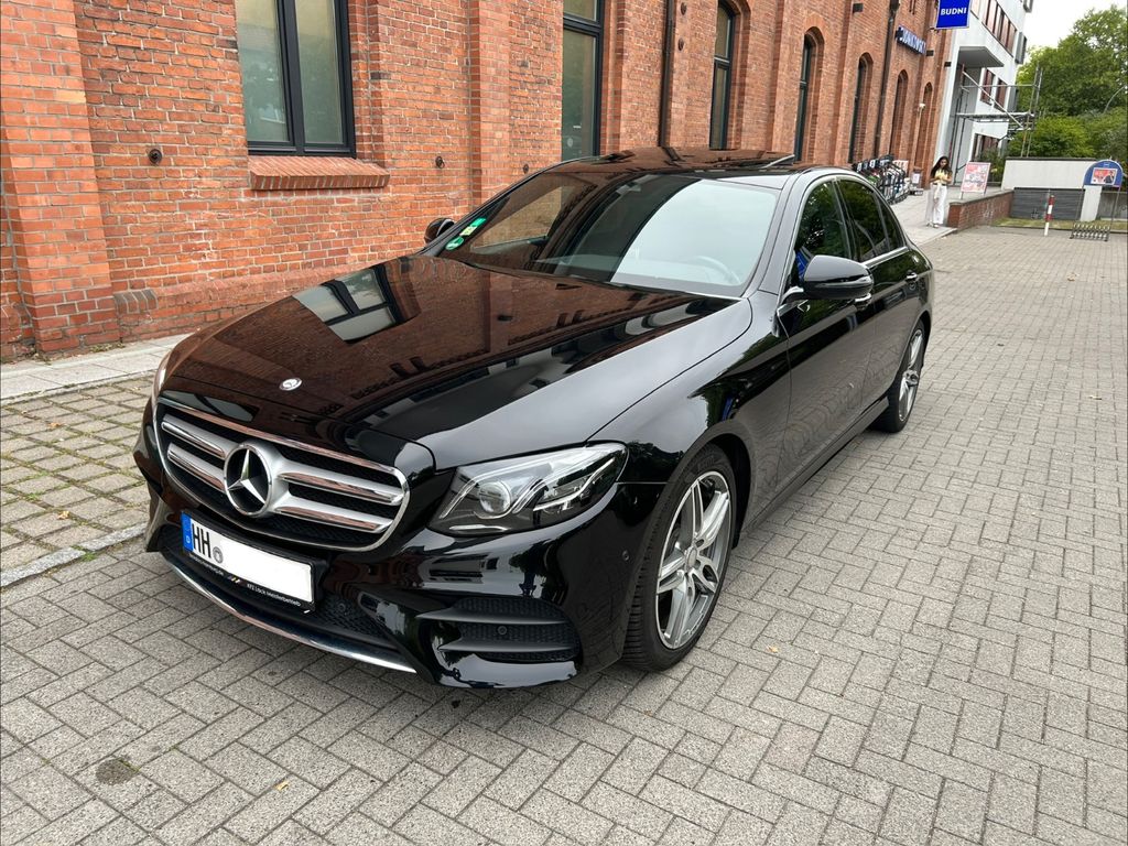 Image of Mercedes-Benz E 220