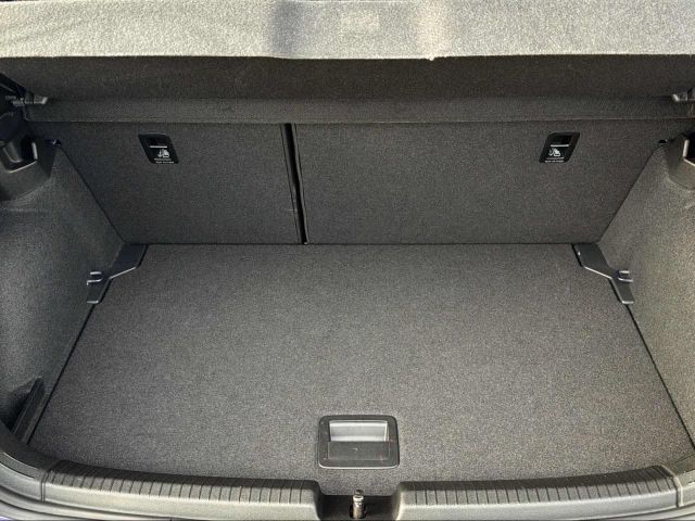 POLO 1.0 TSI DSG R-LINE