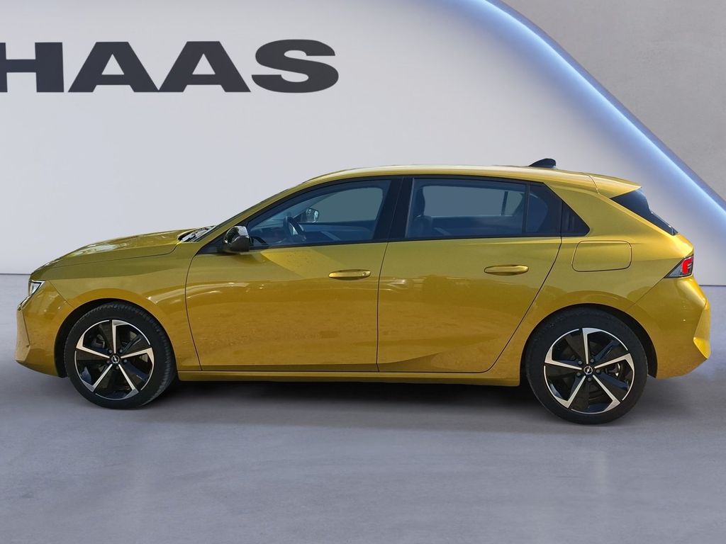Opel Astra — fotografia 2