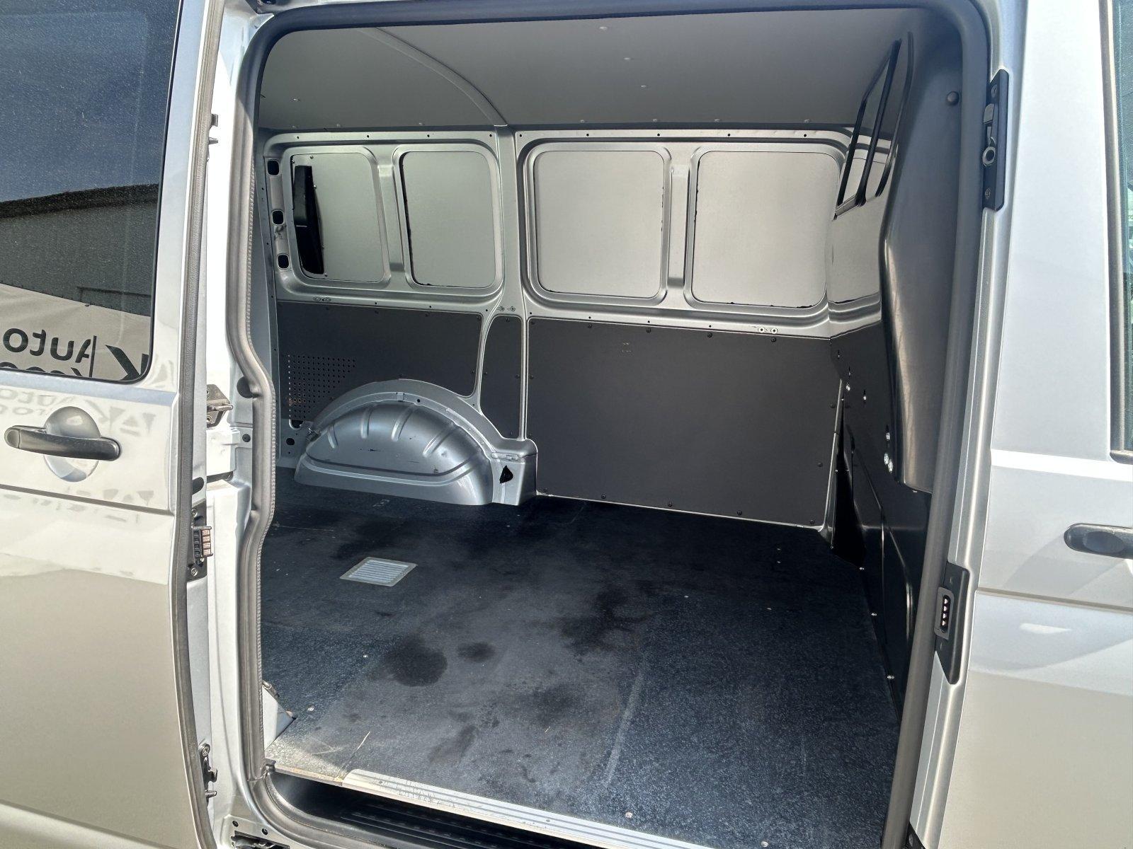 Volkswagen T6.1 2.0 TDI Kasten L1H1 *AUTOMATIK*ACC* SHZ*