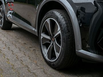 Cupra Formentor 1.5 Basis Fahrassistenz-Paket Navi ACC