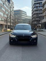 BMW 335d xDrive Automatic - - BMW 335 mit Diesel-Antrieb: Limousine