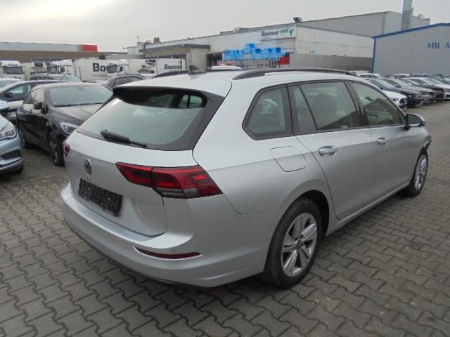 Volkswagen Golf VIII Variant Life