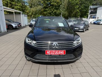 Volkswagen Touareg - 2