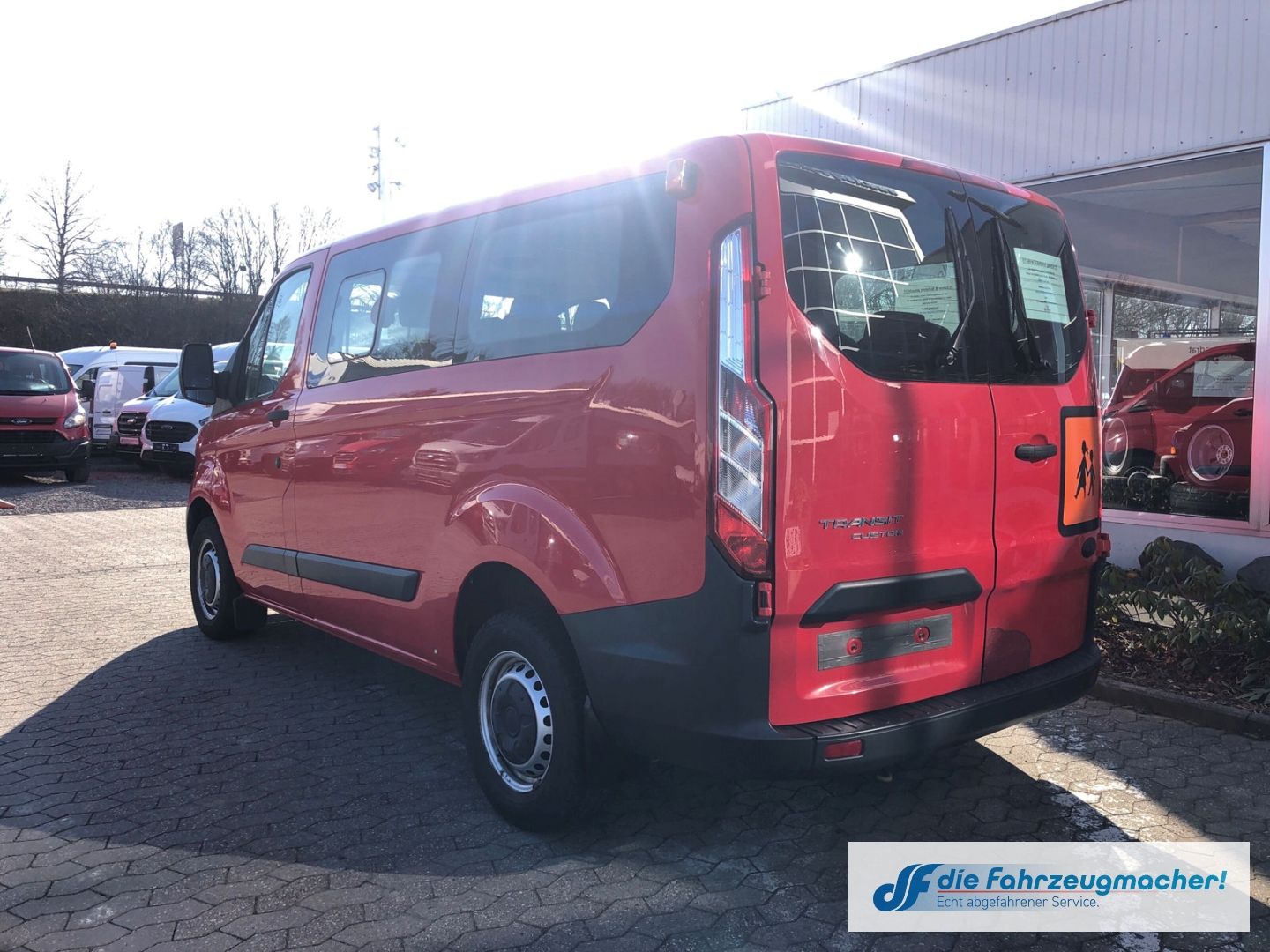 Fahrzeugabbildung Ford Transit Custom Kombi 300 L1 2.2 TDCi *8448
