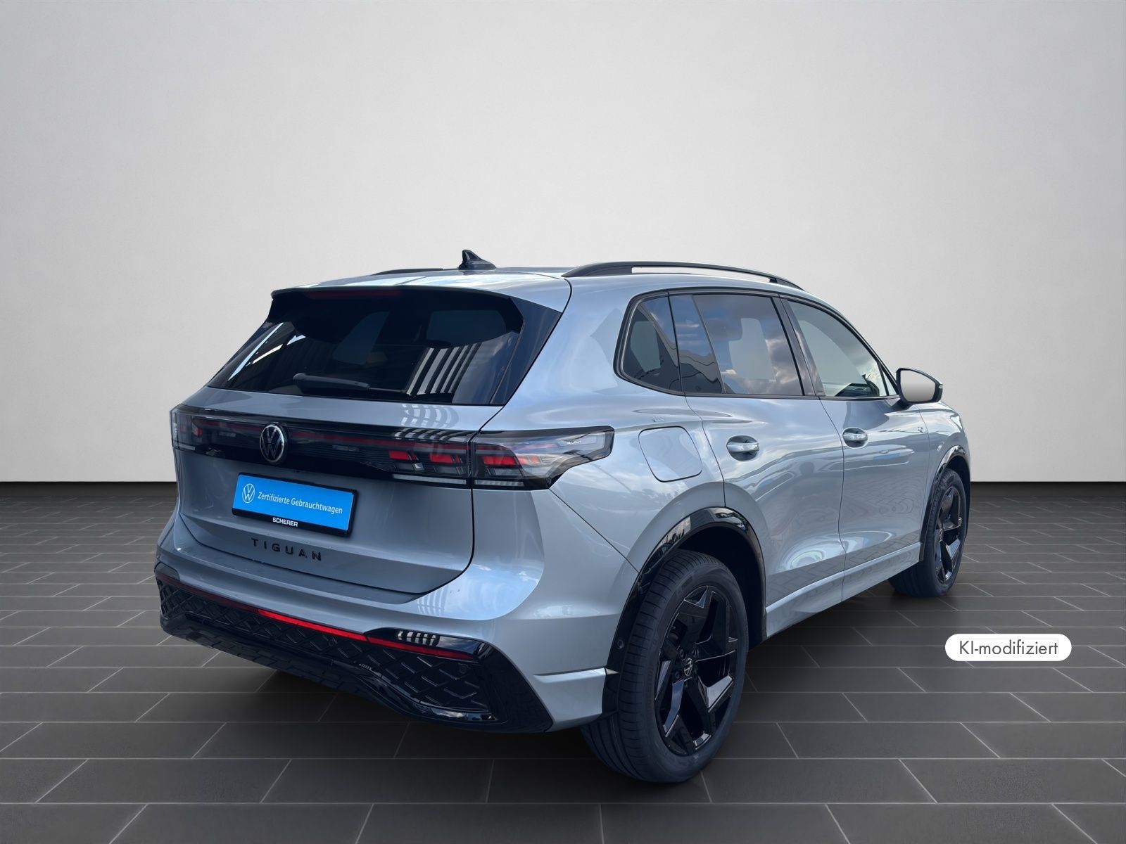 Volkswagen Tiguan R-Line 1.5 TSI DSG AHK 360° NAVI IQ-DRIVE foto 2