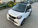 Smart Cabrio Brabus Xclusive 109PS-LED-NAVI-KAM-JBL - Smart ForTwo mit Benzin-Antrieb: Cabrio