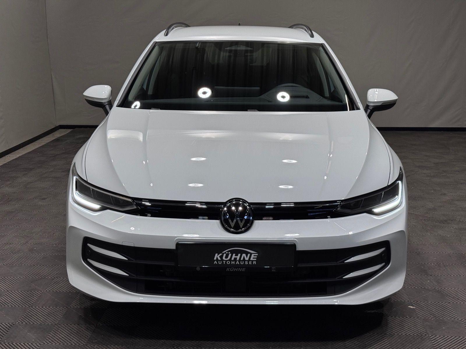 Volkswagen Golf Variant Life 1.5 TSI | AHK LED NAVI RÜKA
