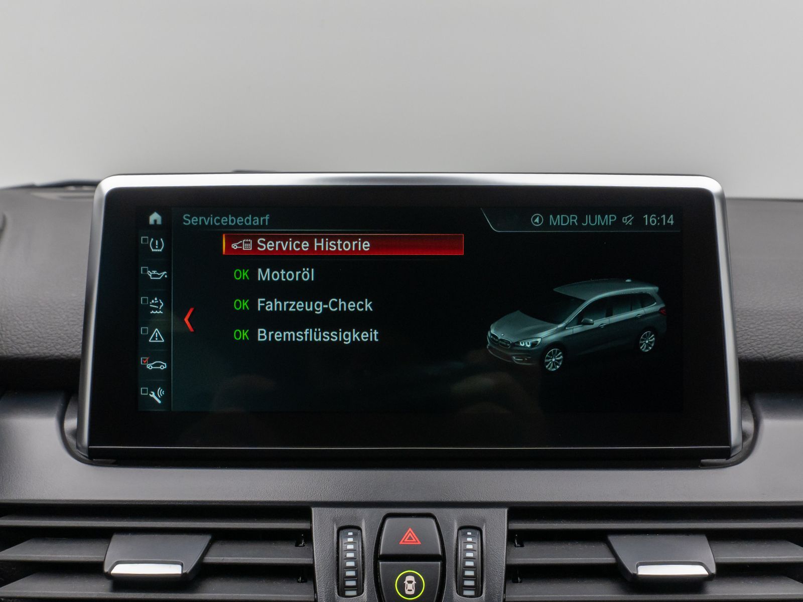 Fahrzeugabbildung BMW 220d Gran Tourer Advantage Kamera HUD Komfort