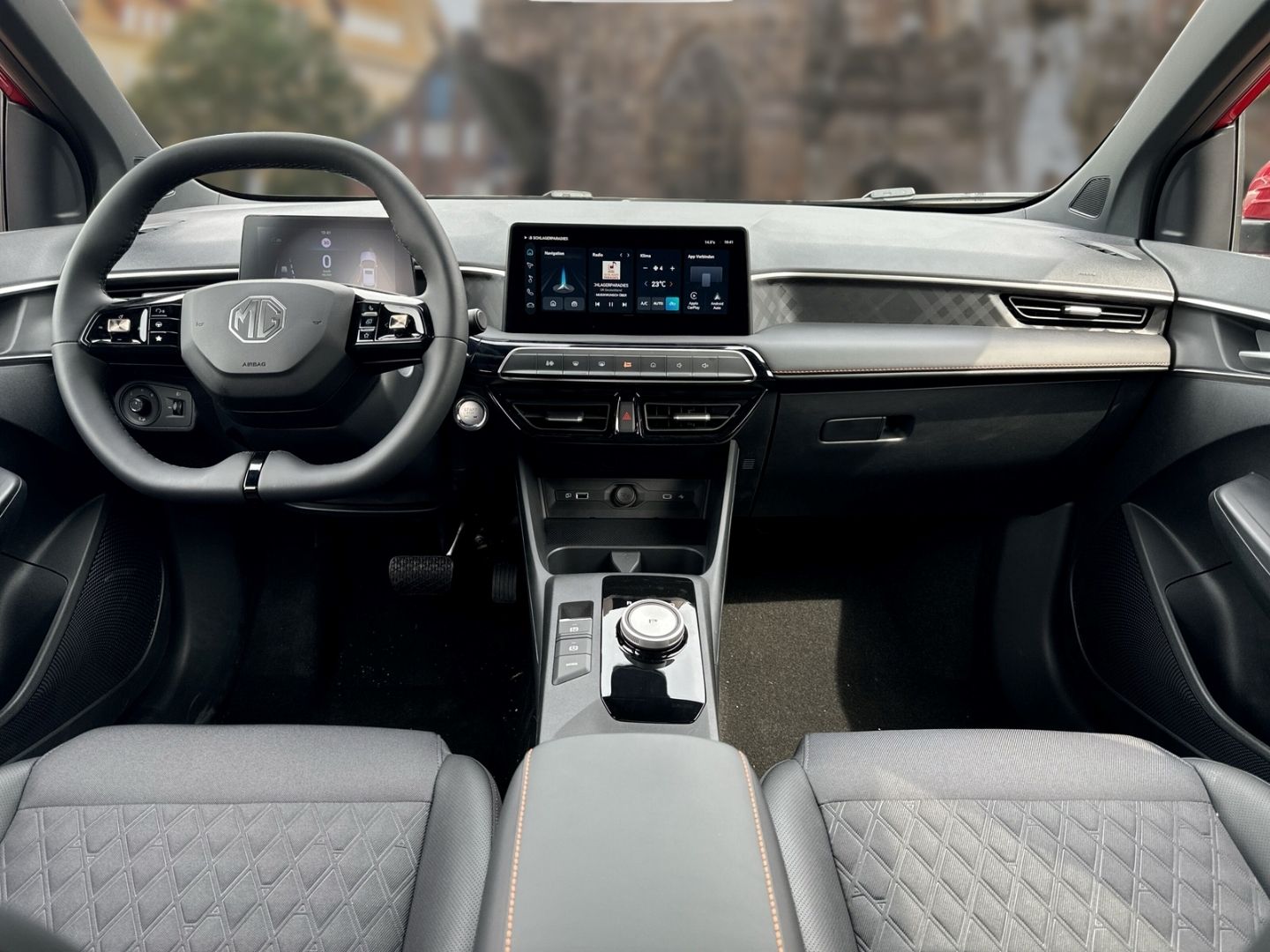 Fahrzeugabbildung MG MG3 Luxury Vorführwagen, Navi Leder digitales Co
