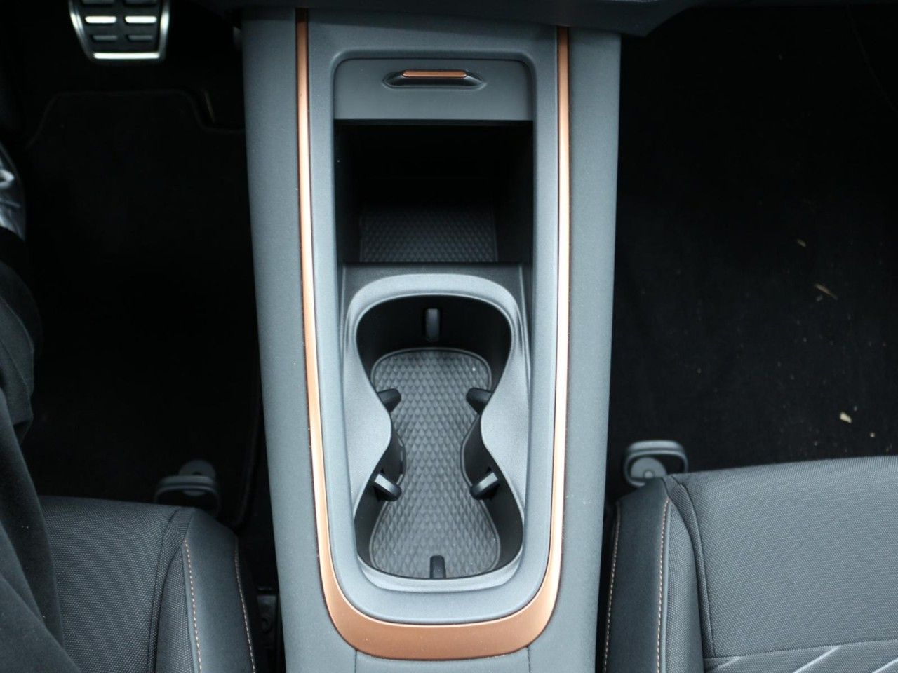 Fahrzeugabbildung CUPRA Born 204 PS 58kWh