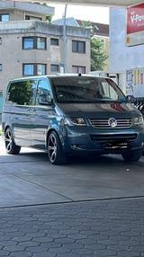 Volkswagen T5 Multivan - gebrauchte VW T5 Multivan aus dem Jahr 2003