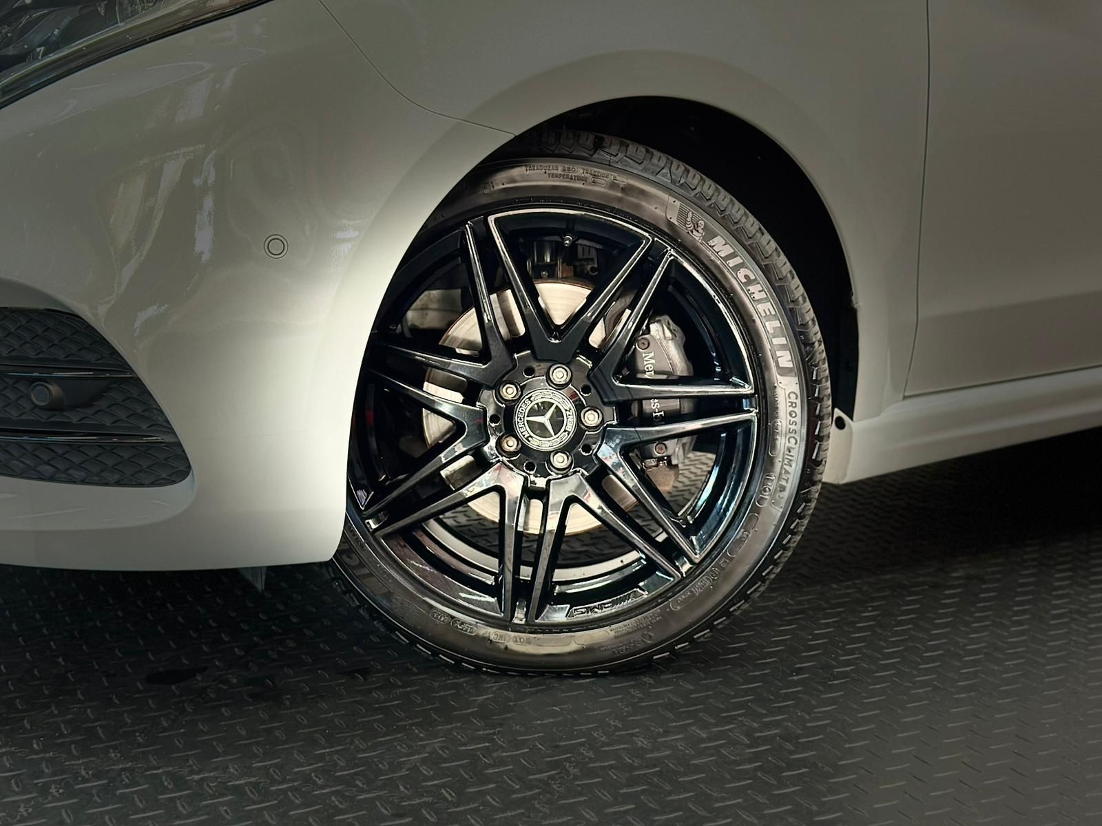 MERCEDES-BENZ V 250d EDITION 2020 AMG LANG* LED#AHK#PANO#SHZ - Image 9