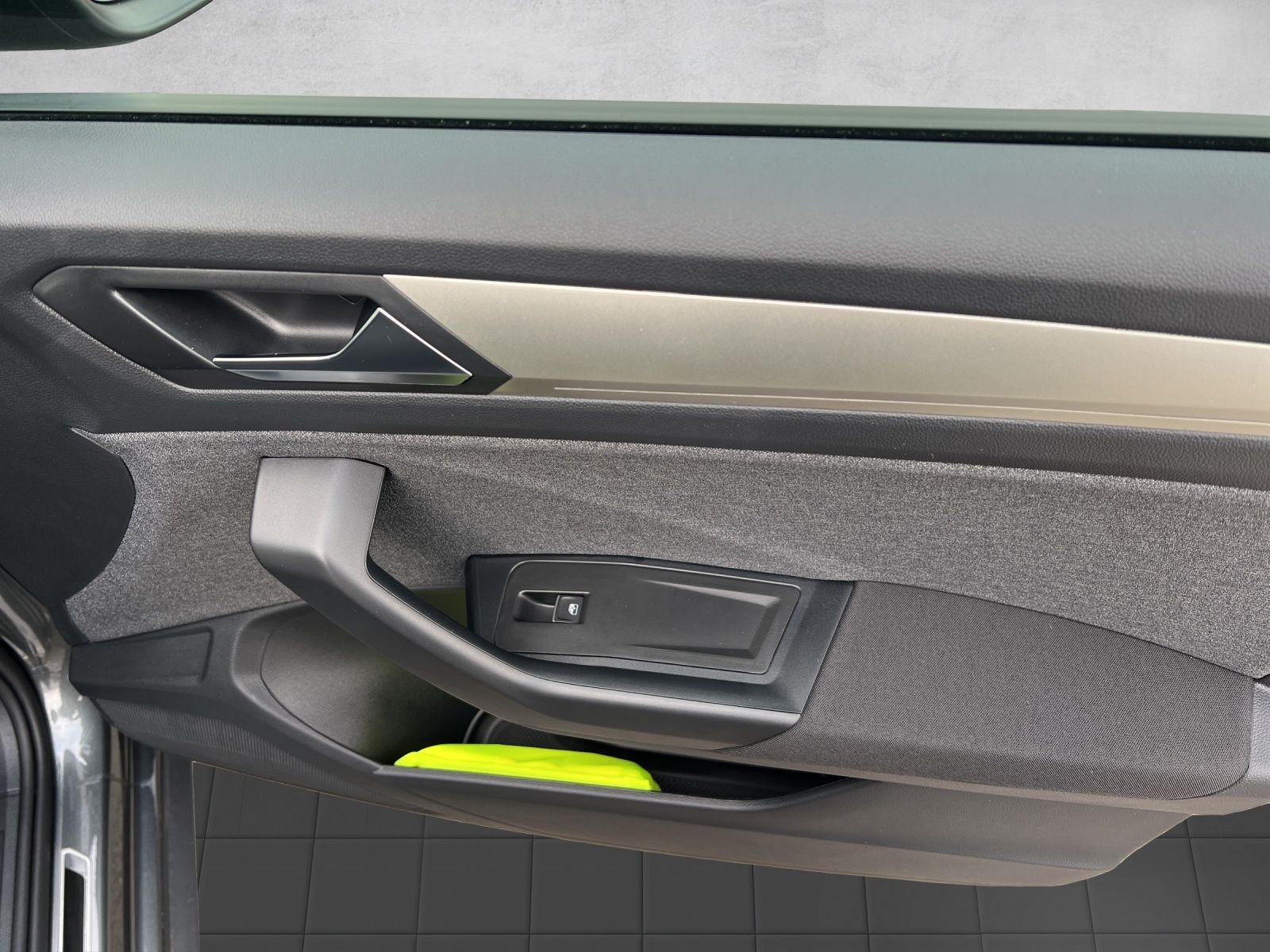 T-Roc Move 1.0 TSI Navi*LED*Kamera*ACC