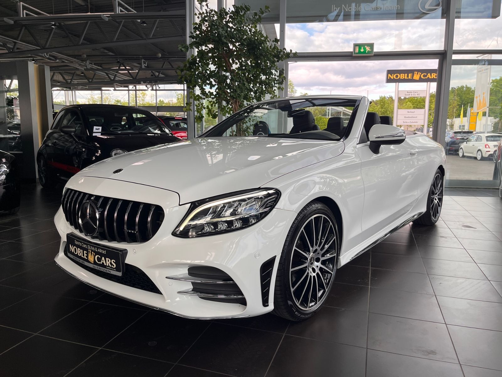 Fahrzeugabbildung Mercedes-Benz C 200 Cabrio AMG Line LED NAV RFK SHZ ALU