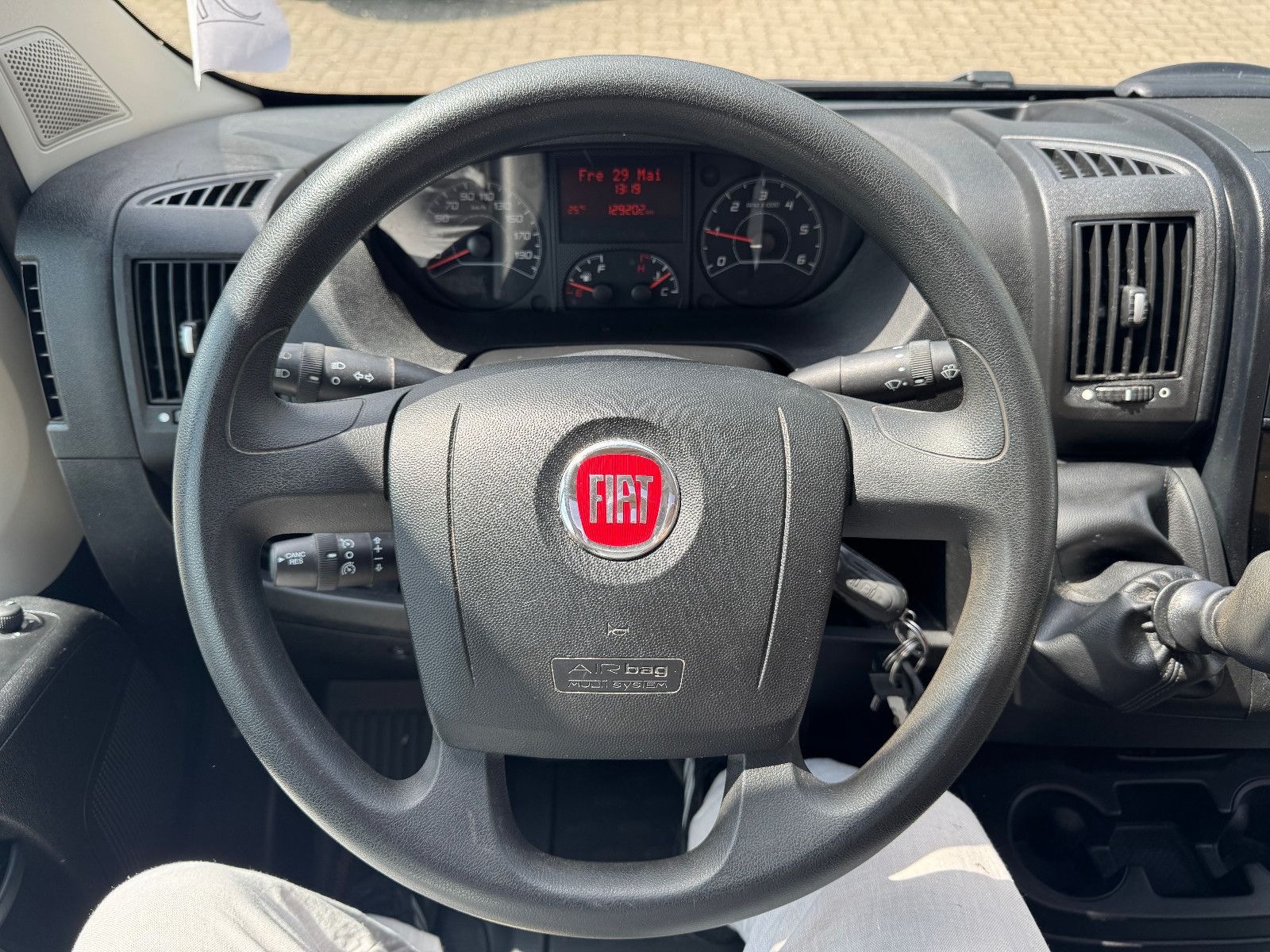 Fahrzeugabbildung Glücksmobil T 58 FIAT DUCATO 1.HAND VOLL SCHECKHEFT SAT TV