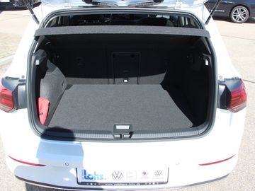 Volkswagen Golf VIII 2.0 TDI DSG Style KLIMA LED NAVI ALU