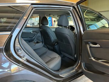 Hyundai i40 cw blue Premium *Navi*TOP*AHK*