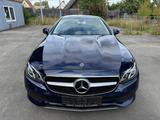 Mercedes-Benz E 220 E -Klasse Coupe E 220 d - Mercedes-Benz E 220 mit Diesel-Antrieb: Coupe, mit Navigationssystem