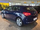 Opel Astra J Limousine Sondermodell "Fun" aus 1-Hand - Opel Astra: F