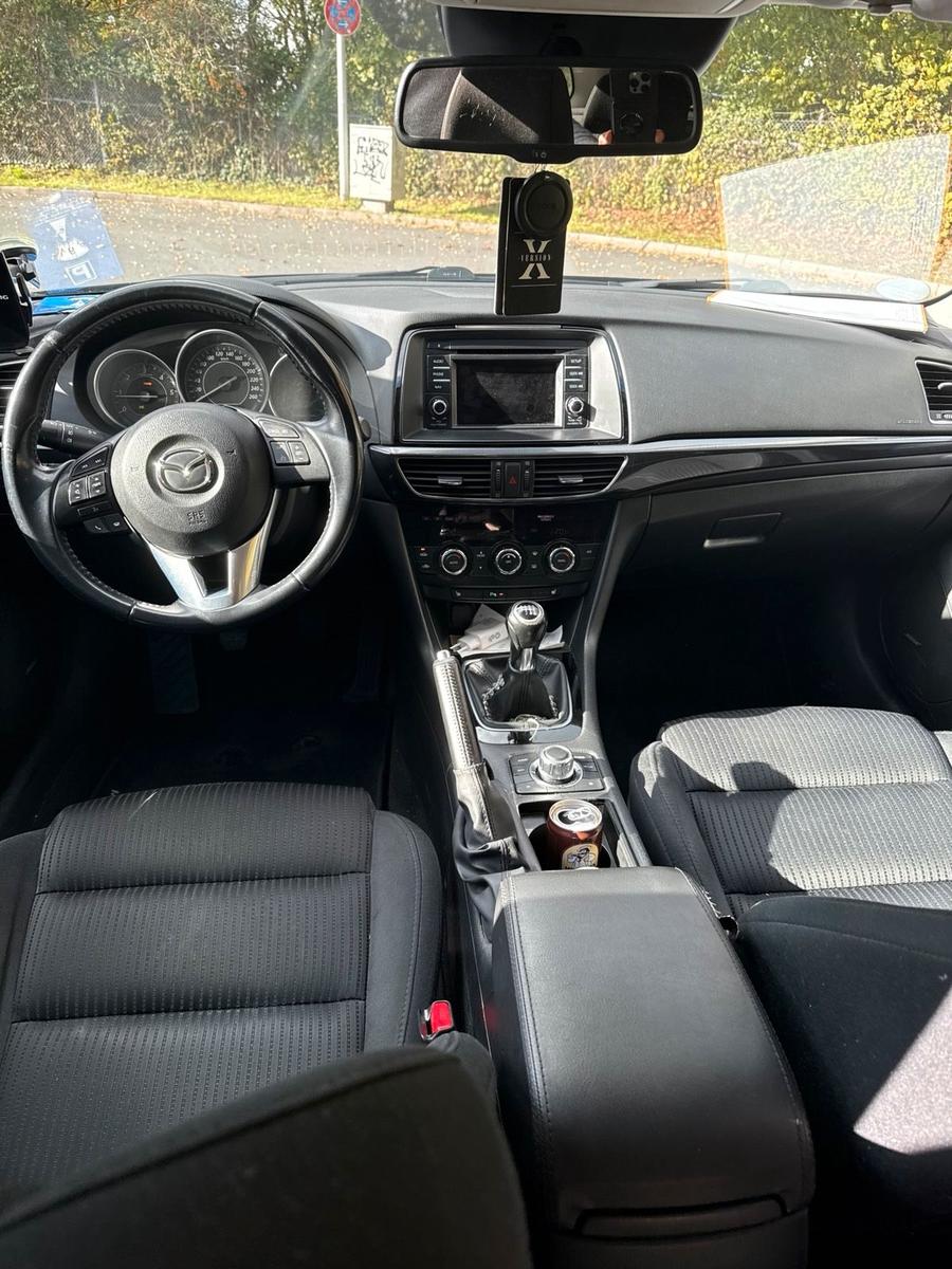 Mazda 2 2015 — photo 13