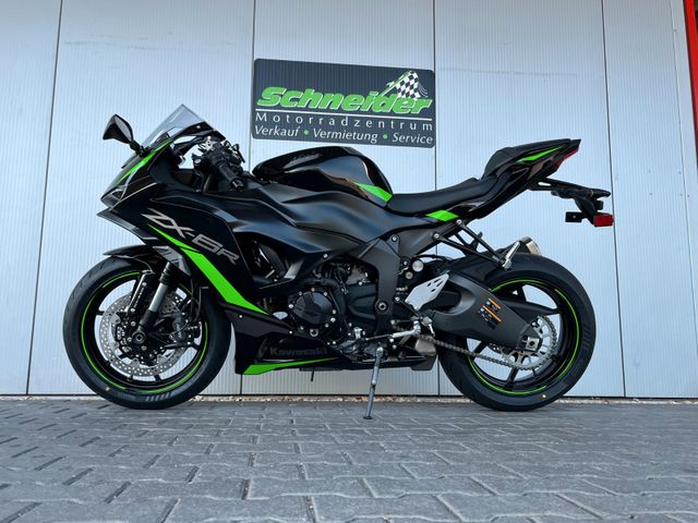 Kawasaki Ninja ZX - 6R