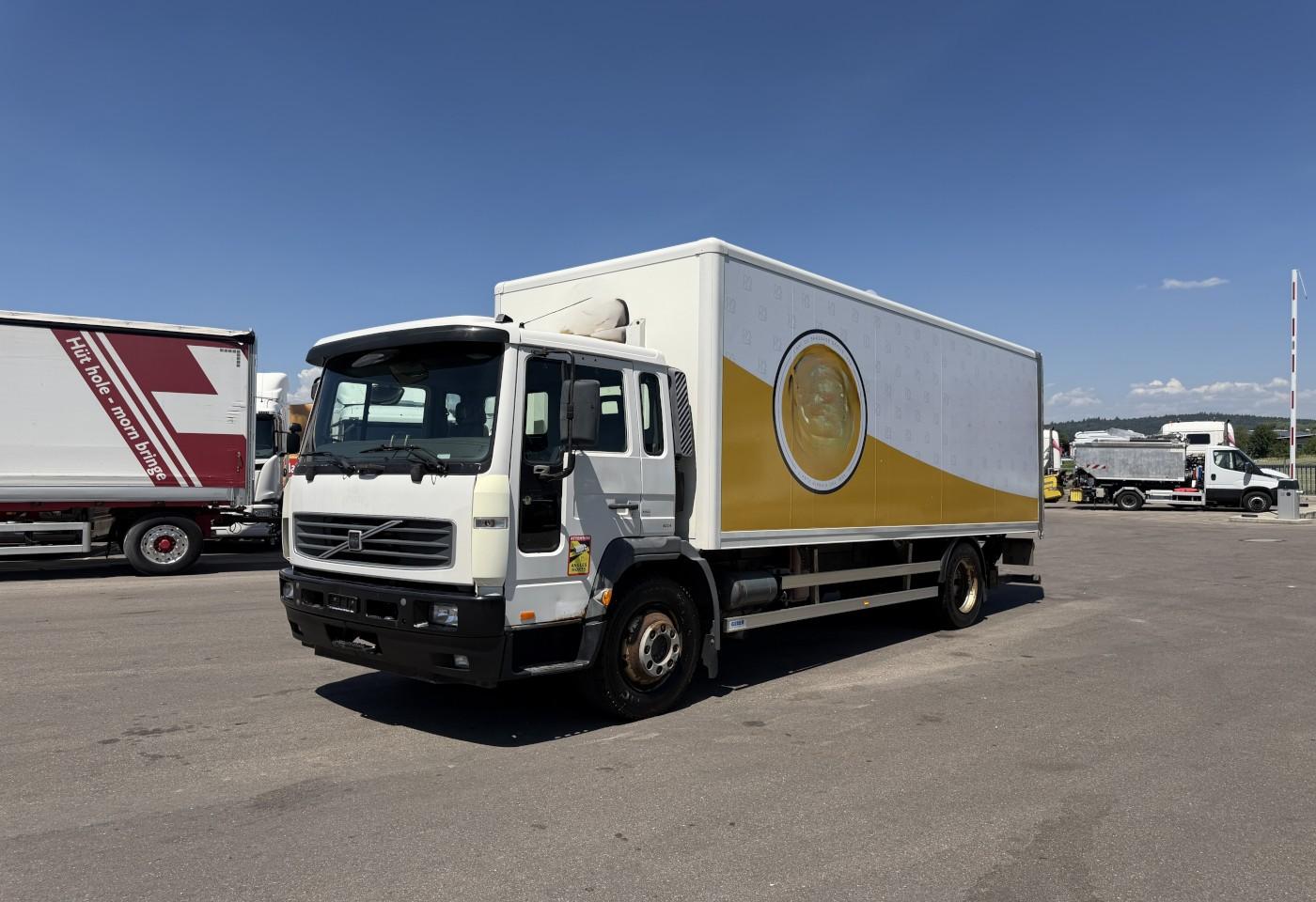 Volvo FL6H-250 4x2 Koffer/HB / Swiss-Vehicle