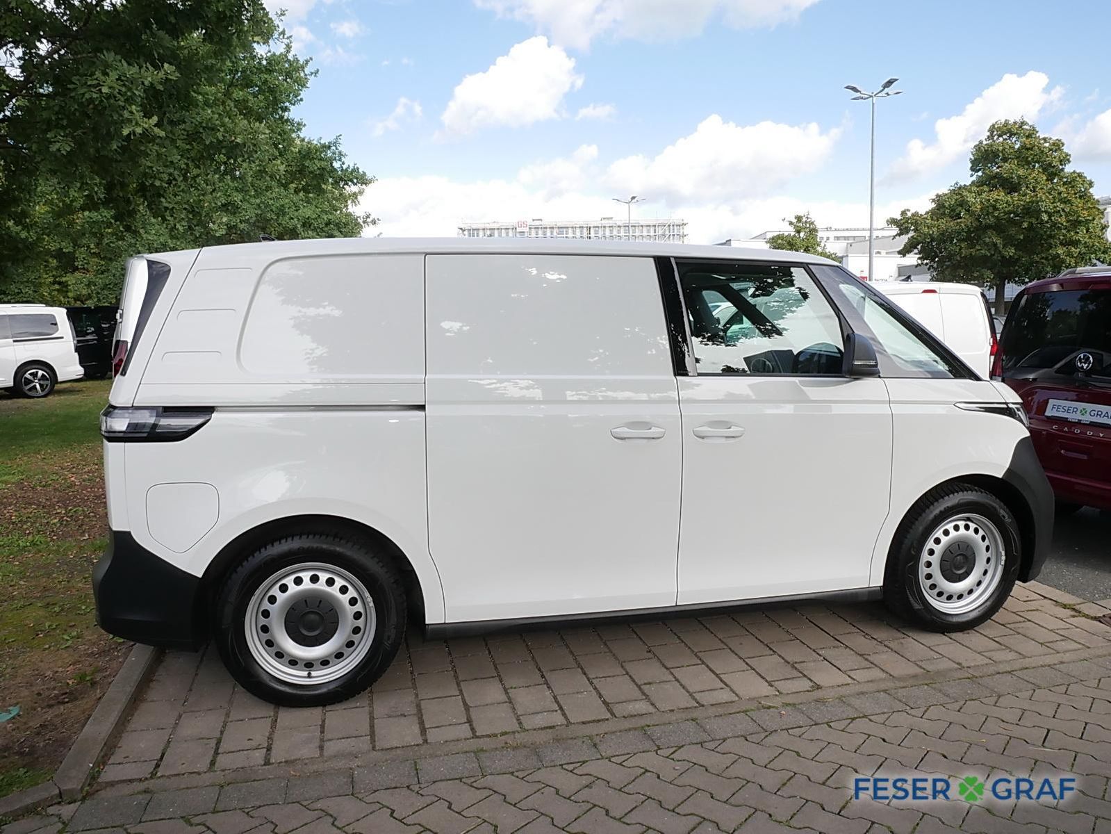 Volkswagen ID. Buzz Cargo 150 kW 77 kWh 1-Gang-Automatik imagem 3