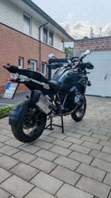 BMW R1250GS Triple Black/4 Pakete/ Neue Reifen - Angebote entsprechen deinen Suchkriterien