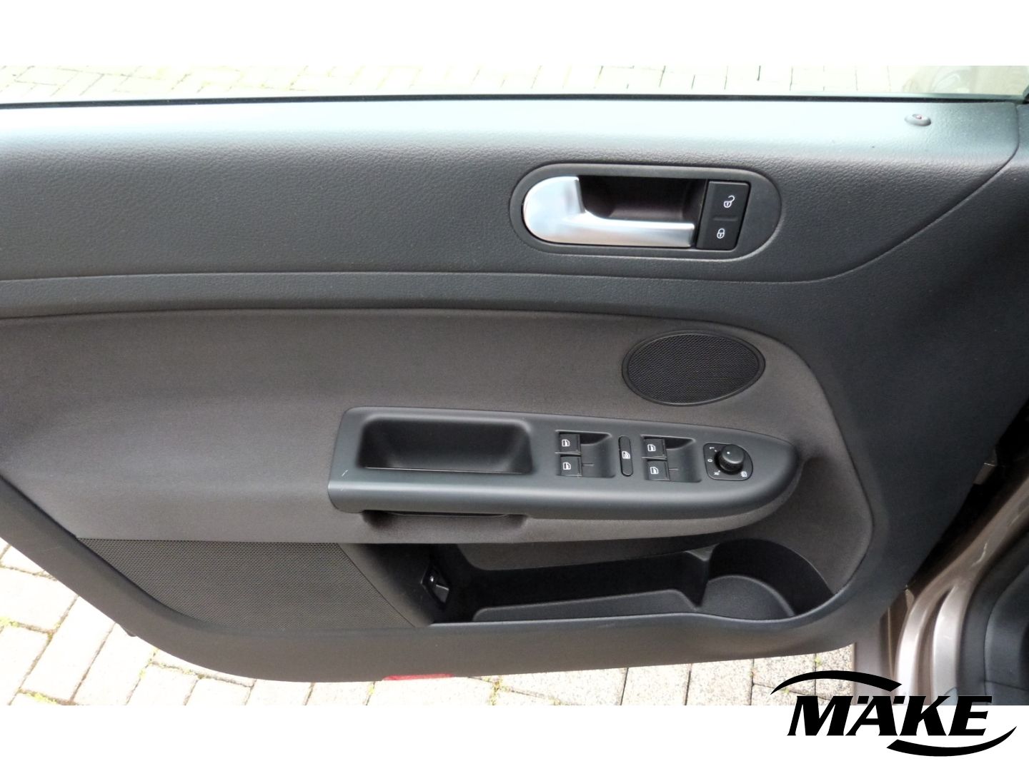Golf Plus 1.6 TDI,Life,AHK,PDC+,SHZ,2-Zonen Clim