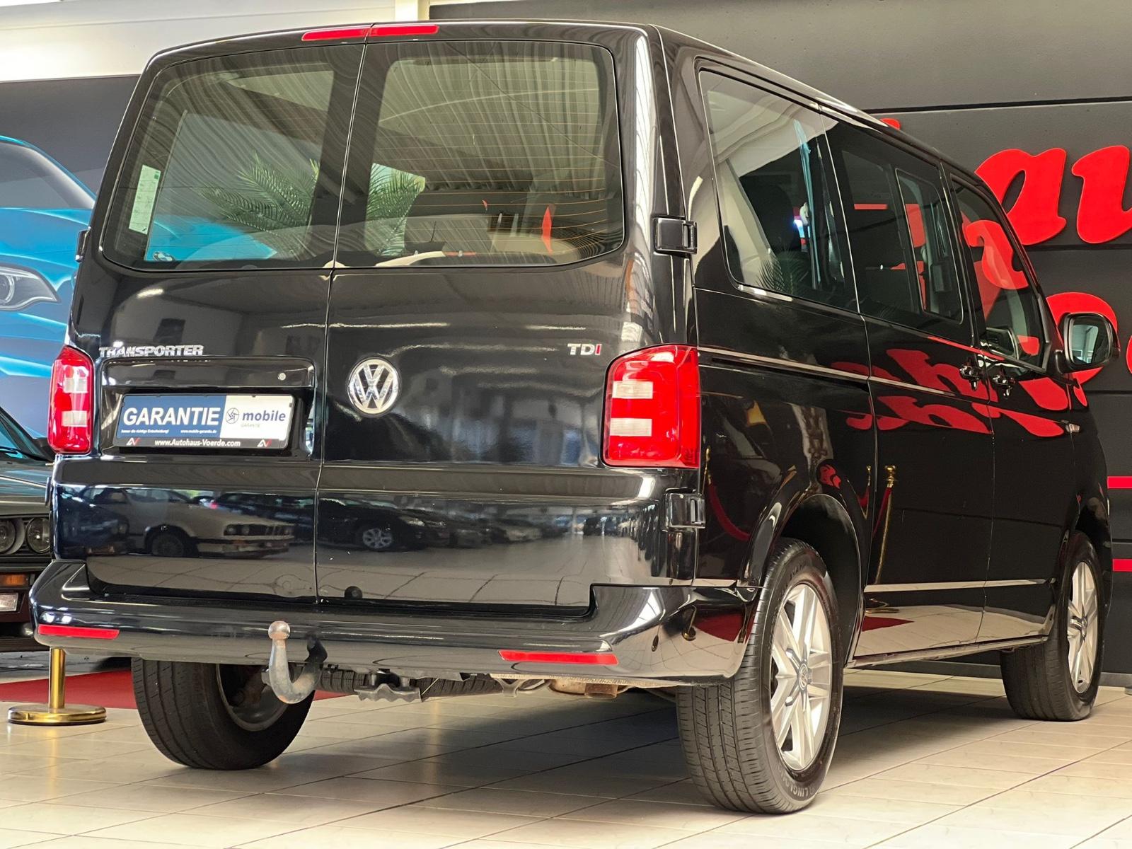 Volkswagen T6 Transporter 2,0 TDI 6xSitzer/Navi/Klima/AHK