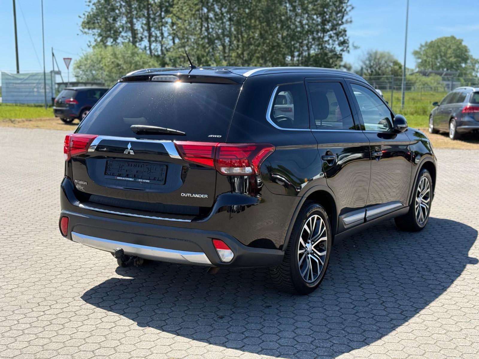Mitsubishi Outlander SUV-Star+ 4WD