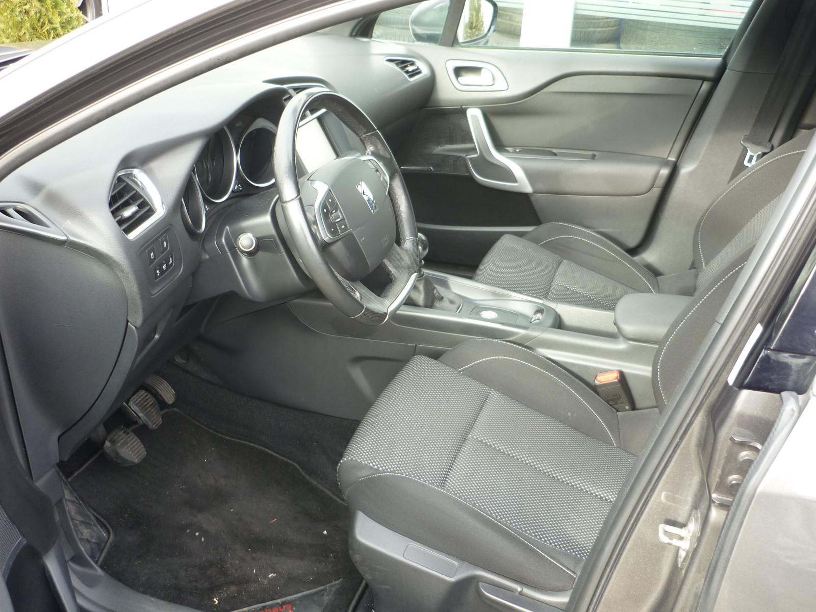 DS Automobiles DS4 DS 4 Navi Bi-Xenon Garantie...