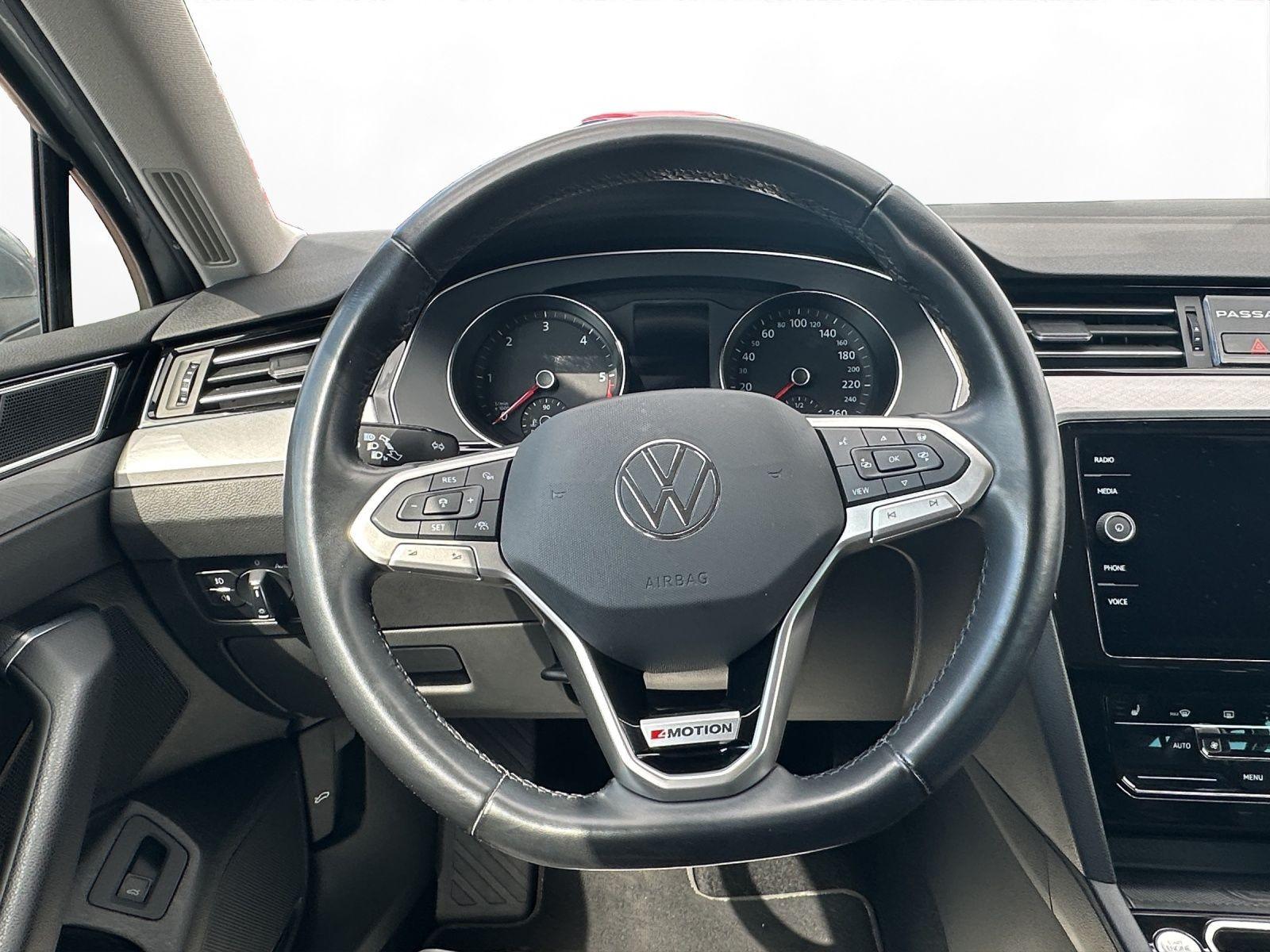 Volkswagen Passat 2.0 TDI DSG 4Motion Navi AHK RüKa, миниатюра 6