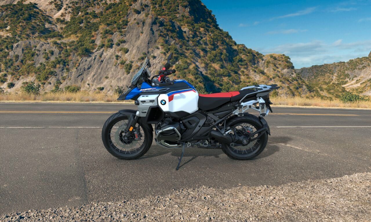 Fahrzeugabbildung BMW R 1300 GS Adventure Trophy ASA 3 Pakete Fahrzeug