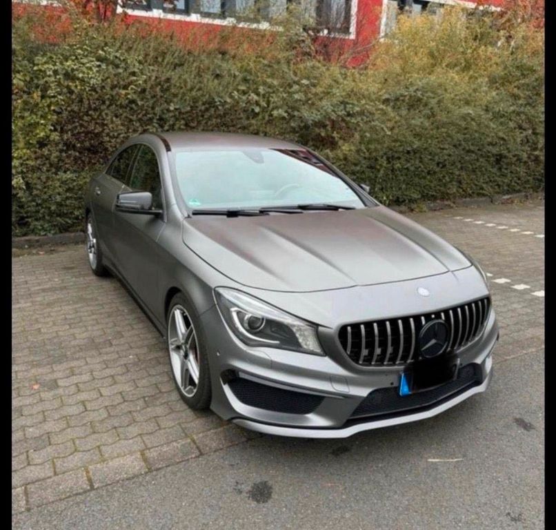 Image of Mercedes-Benz CLA 180