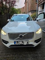 Volvo XC90 D5 AWD Geartronic Inscription Inscription - Volvo in Wiesbaden