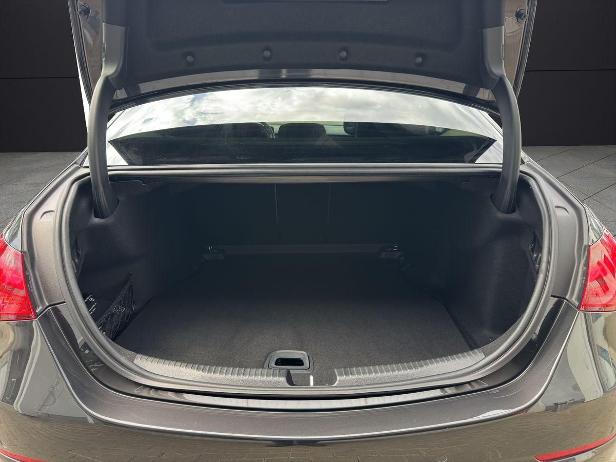 Mercedes-Benz C 200 Edition Avant. Pano KGo Memory foto 17