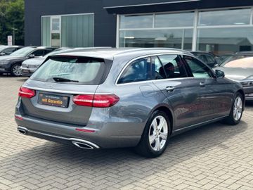 Mercedes E 220 - 6