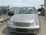 Mercedes-Benz C 220 C-Klasse Lim. C 220 CDI- KLIMA-PDC-06/2026 - gebrauchte Mercedes-Benz C 220 aus dem Jahr 2005
