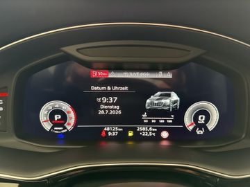 Audi Q8 - 11