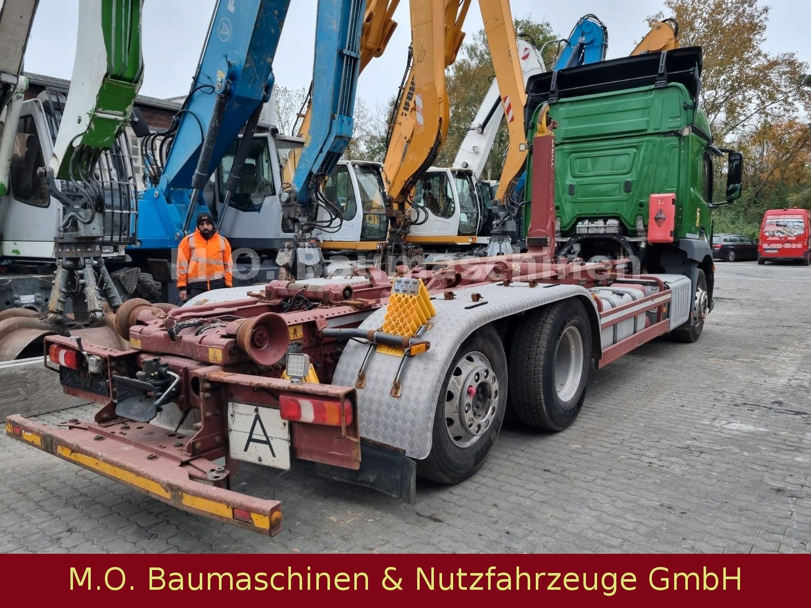 Fahrzeugabbildung Mercedes-Benz Antos 2546 / Euro 6 / 6x2 / Meiler Abroller /