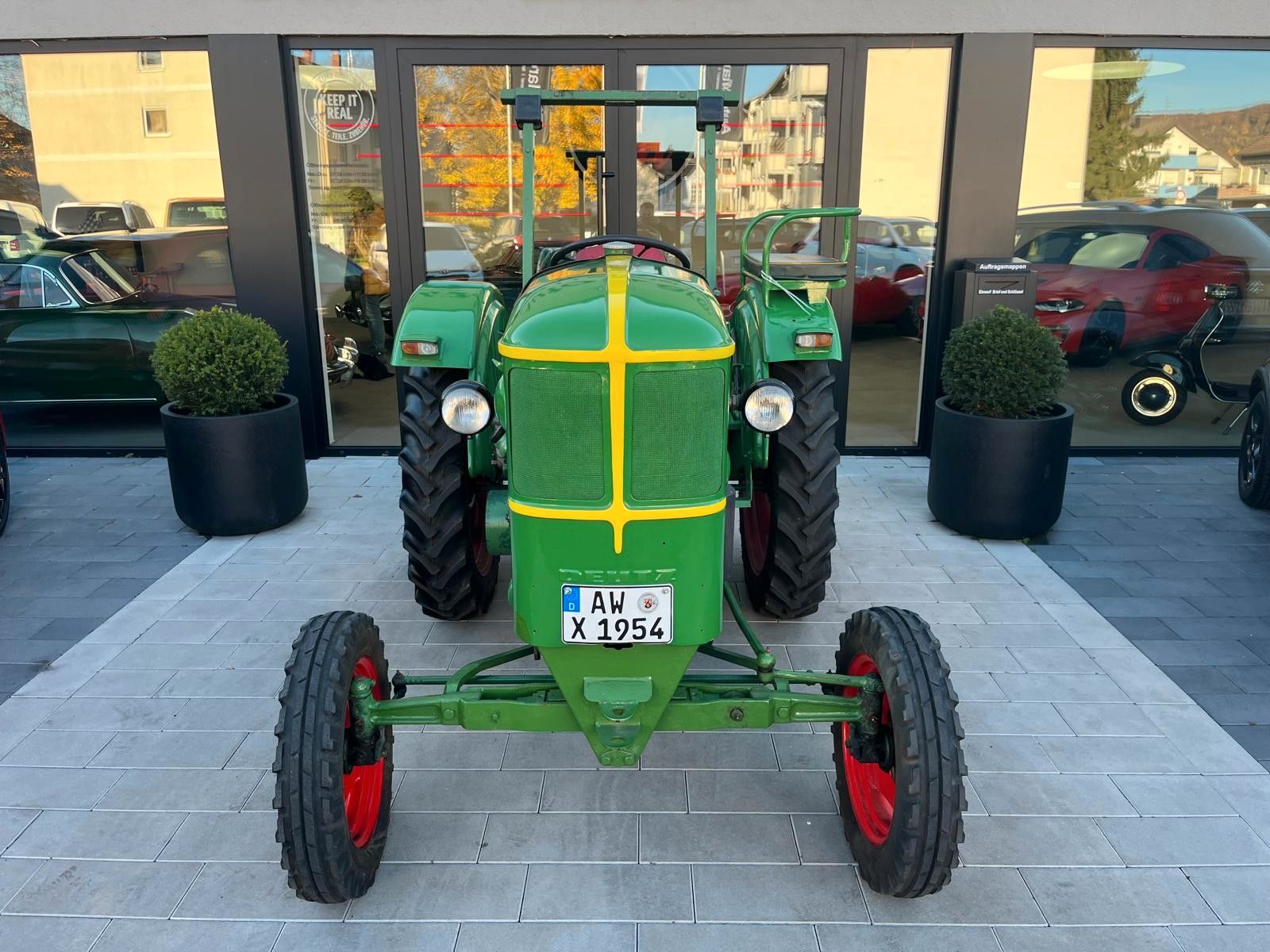 Fahrzeugabbildung Deutz-Fahr Kloeckner-H-Deutz