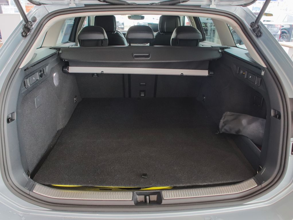 Volkswagen Passat - Bild 10