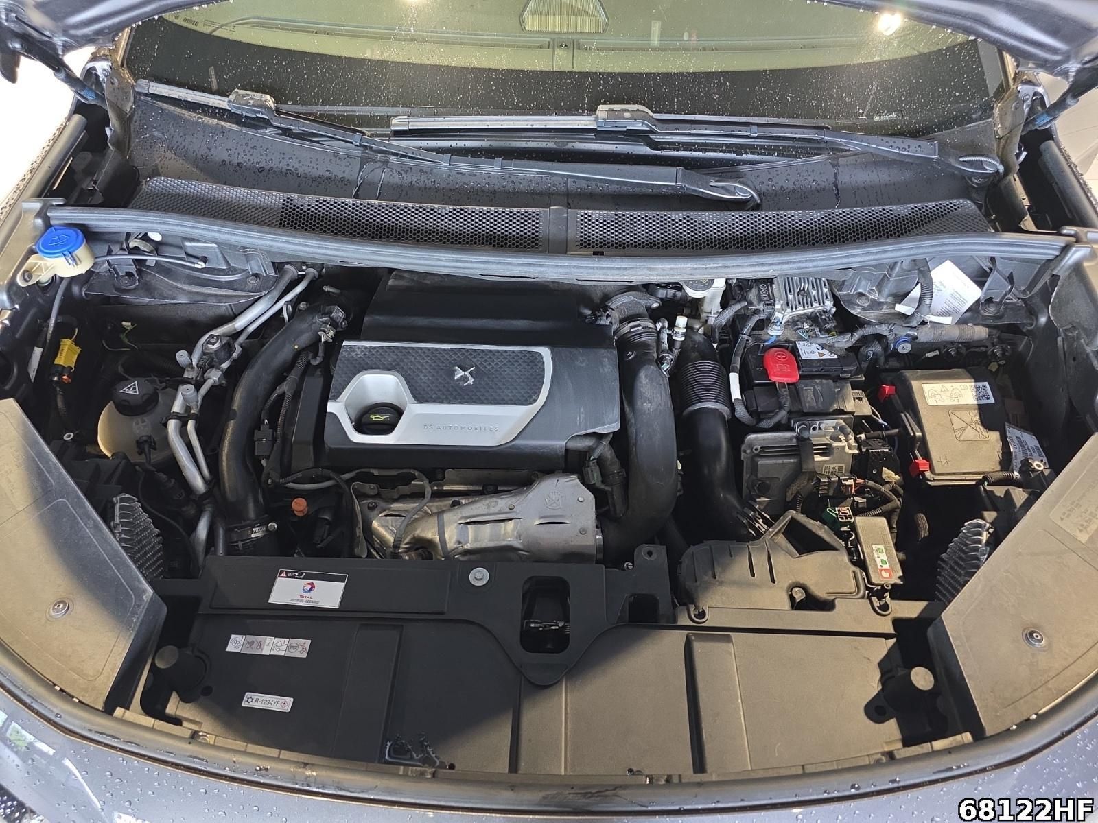 Fahrzeugabbildung DS Automobiles DS7 Crossback E-Tense 300 Rivoli +FOCAL+LED+