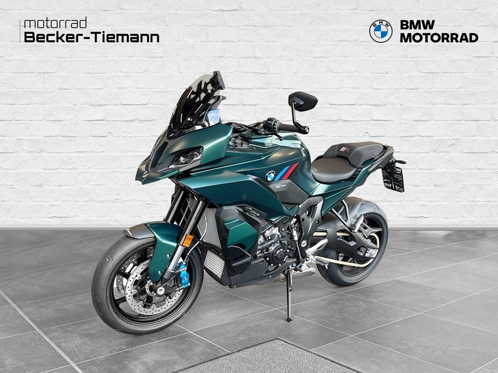 BMW M 1000 XR
