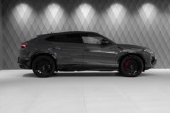 Urus 4.0 V8 PHEV SE 2025 GREY/BLACK RED