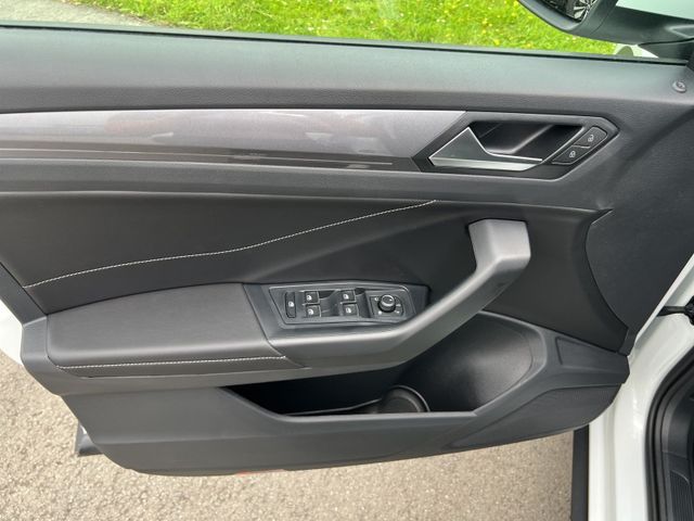 T-Roc Style 1.0 l TSI OPF 85 kW (116 PS) 6-Gang