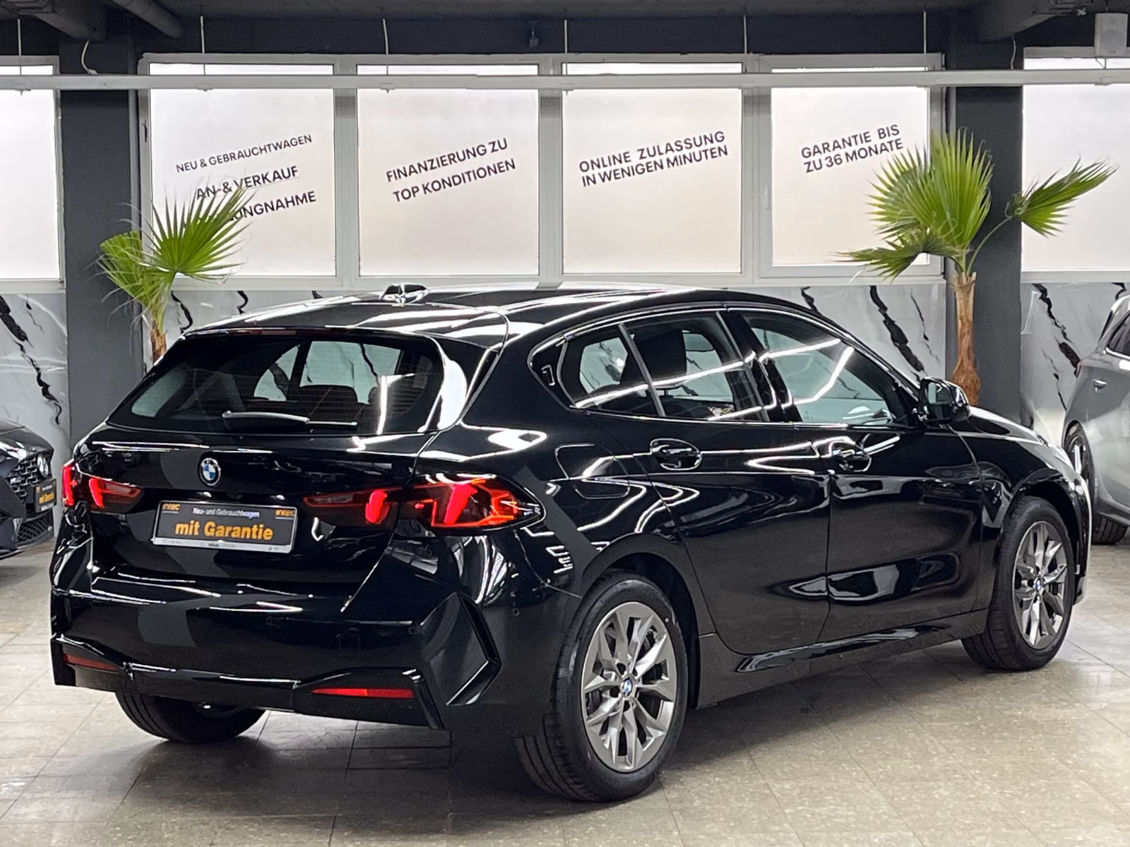 BMW 1 Series i Aut. *SHADOW LINE* LED*LIVE COCKPIT*KAMERA, миниатюра 2