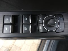 FORD Kuga Plug-In Hybrid Titanium*AHK* FORD Kuga Plug-In Hybrid Titanium*AHK*